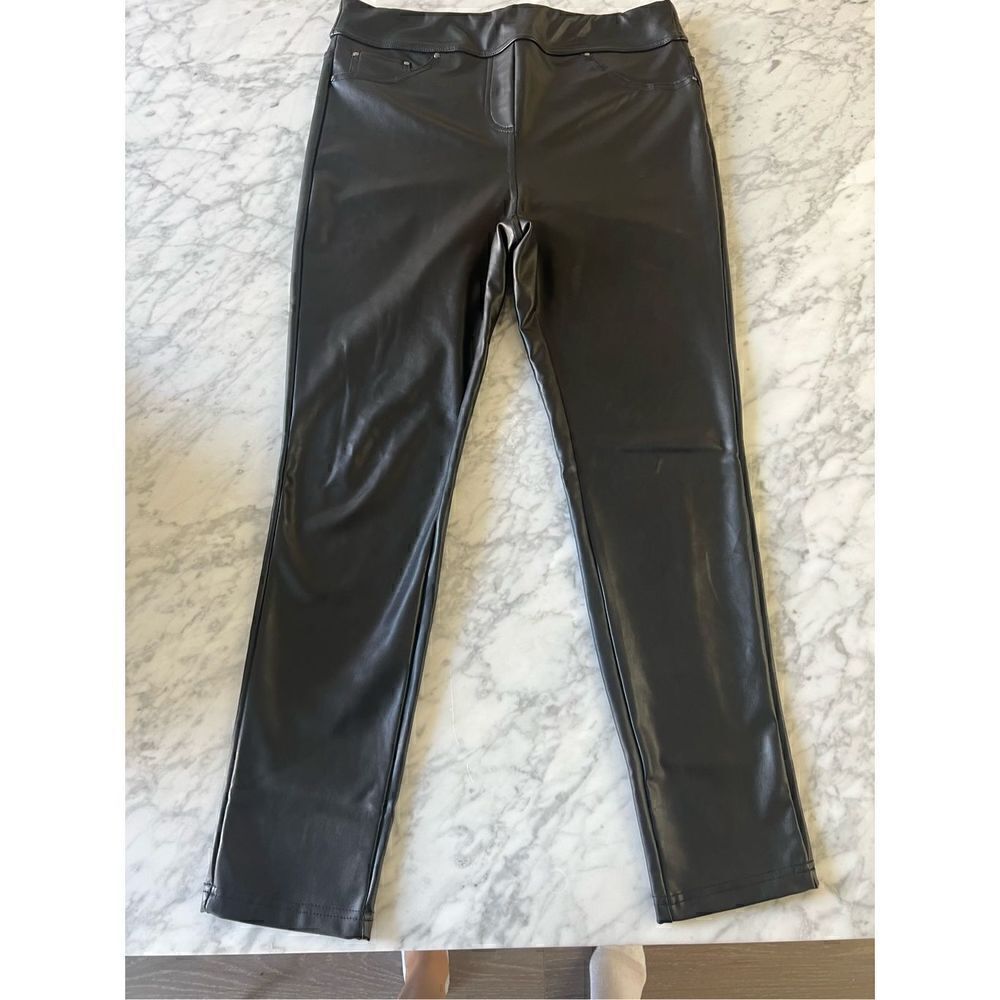 Laundry by Shelli Segal Faux Leather Pants Size M